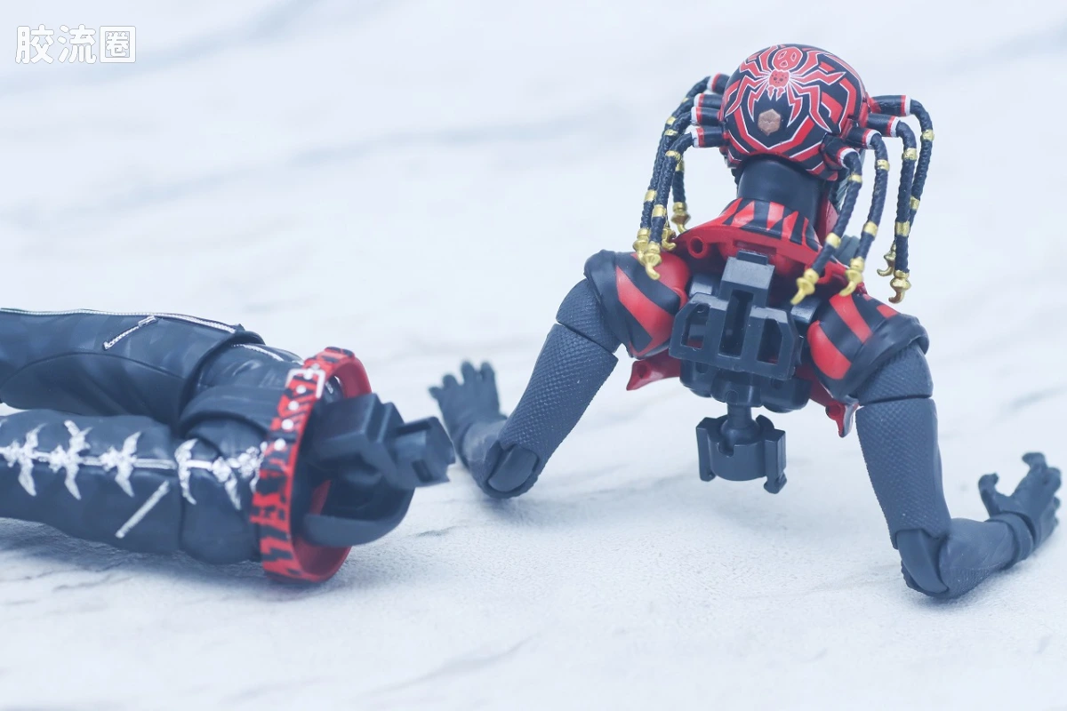 SHF 假面骑士限定版 蜘蛛改造人-01 (新·假面骑士) - 图片